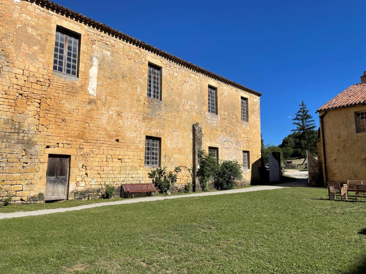 Auberge De Jeunesse Hi Cadouin Exterior foto